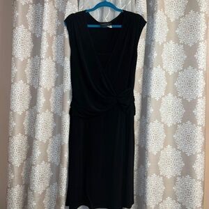 Connected Apparel Cross Front Dress – Size 16 – Black 🌸